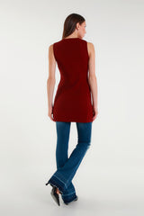 Sleeveless top with tear drop neckline