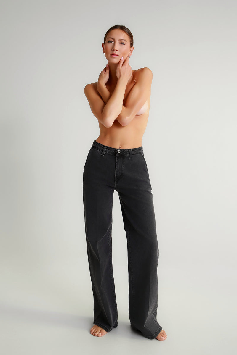 Jeans palazzo nero slavato