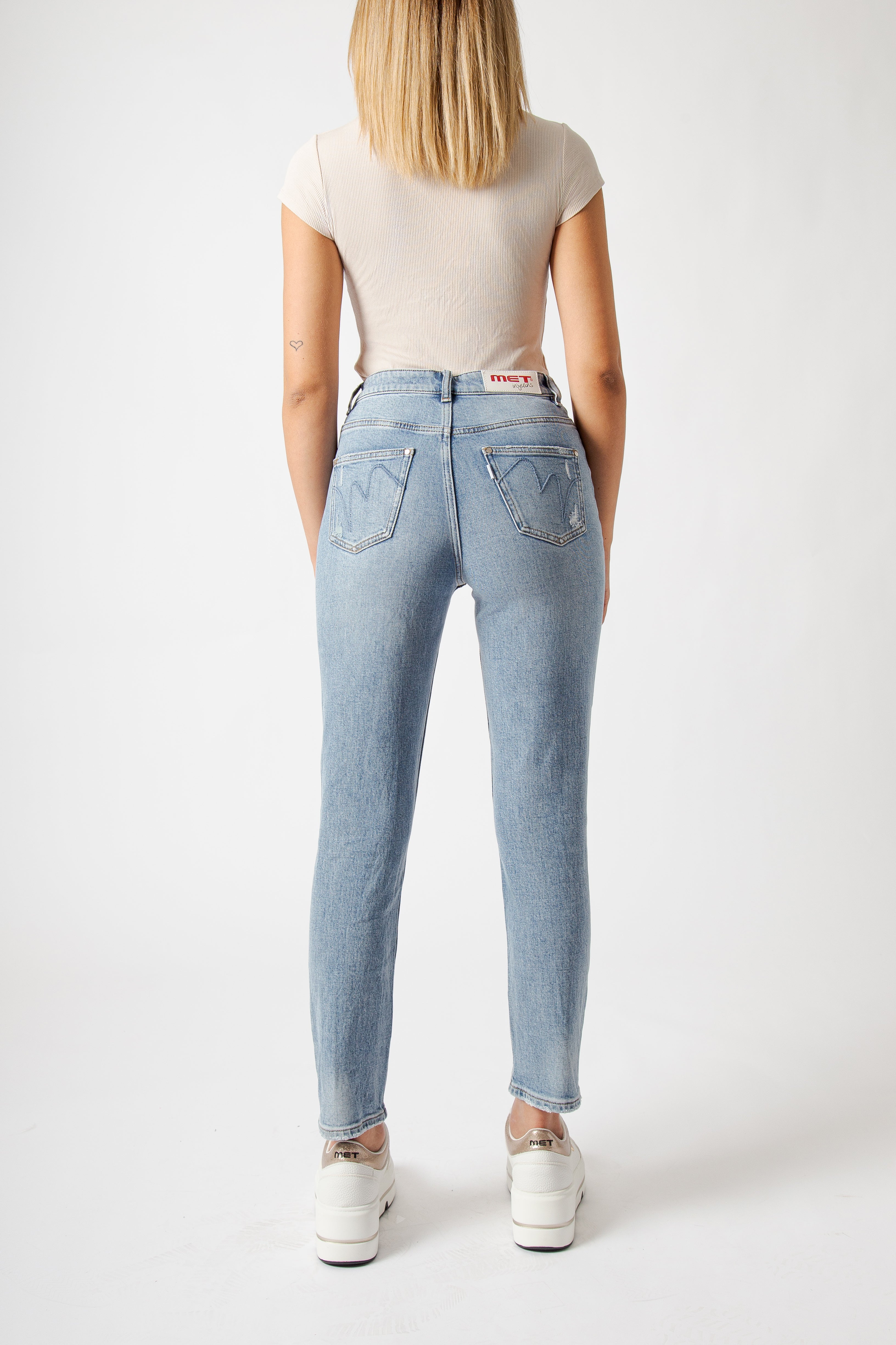Light Blue Regular Waist Mom Fit Jeans with Crop Leg
