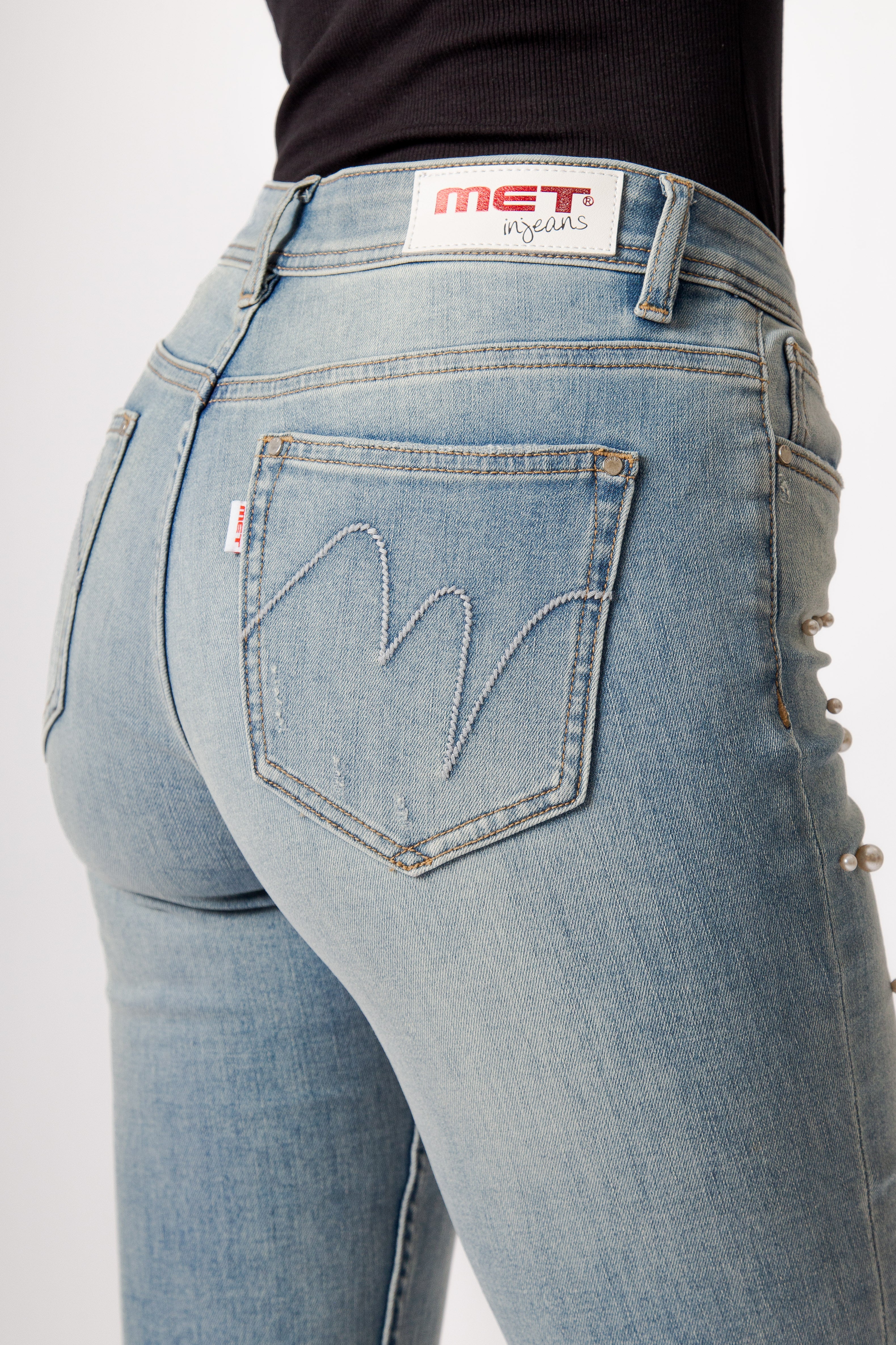 Blue Regular-Waist Straight Jeans with Ripped Knees