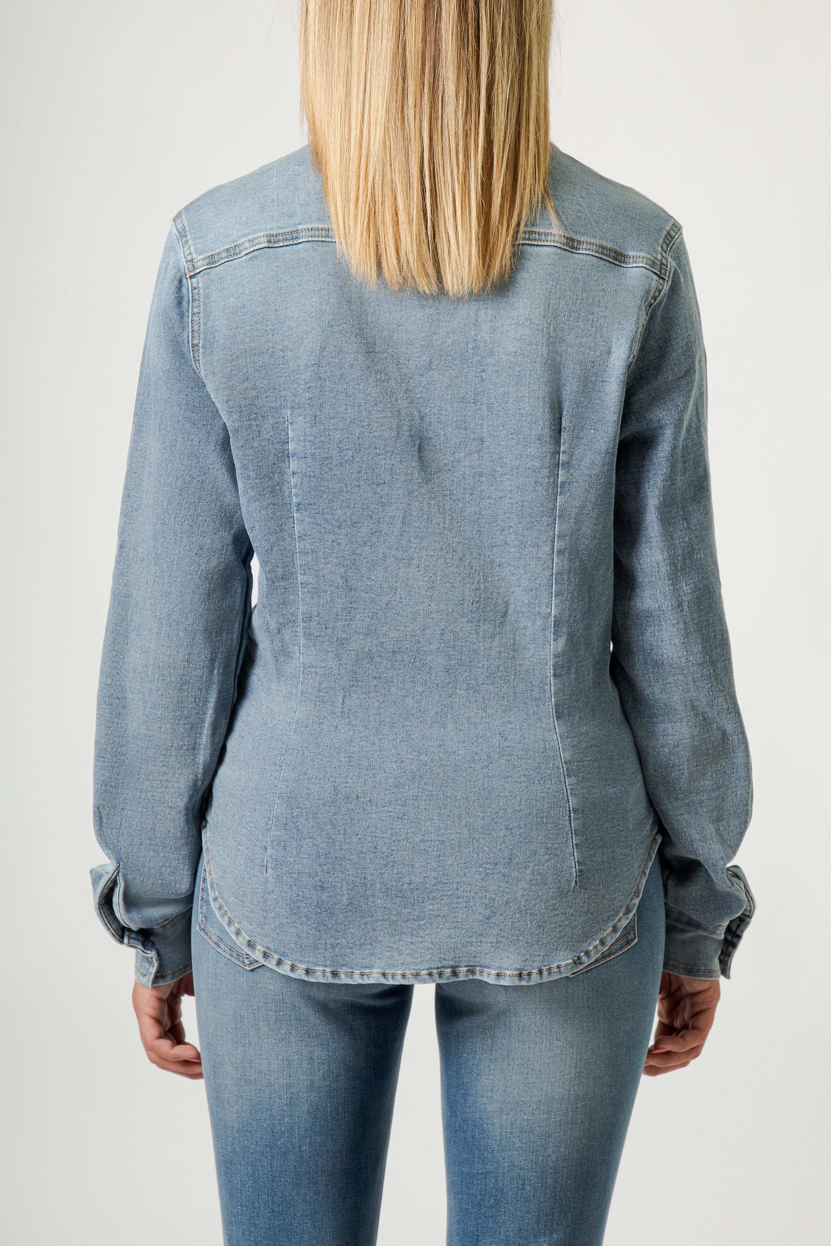 Camicia Giacca Donna in Denim – Lavaggio Medio, Taglio Slim