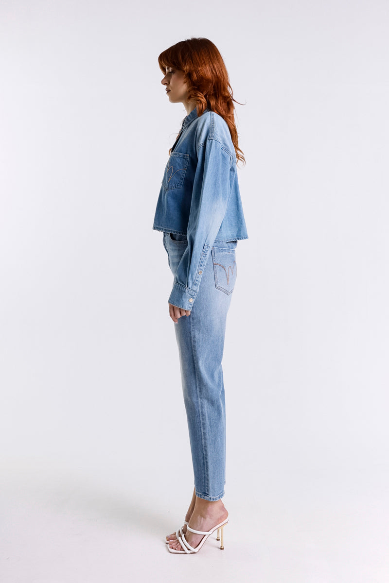 JEANS MOM FIT VITA ALTA