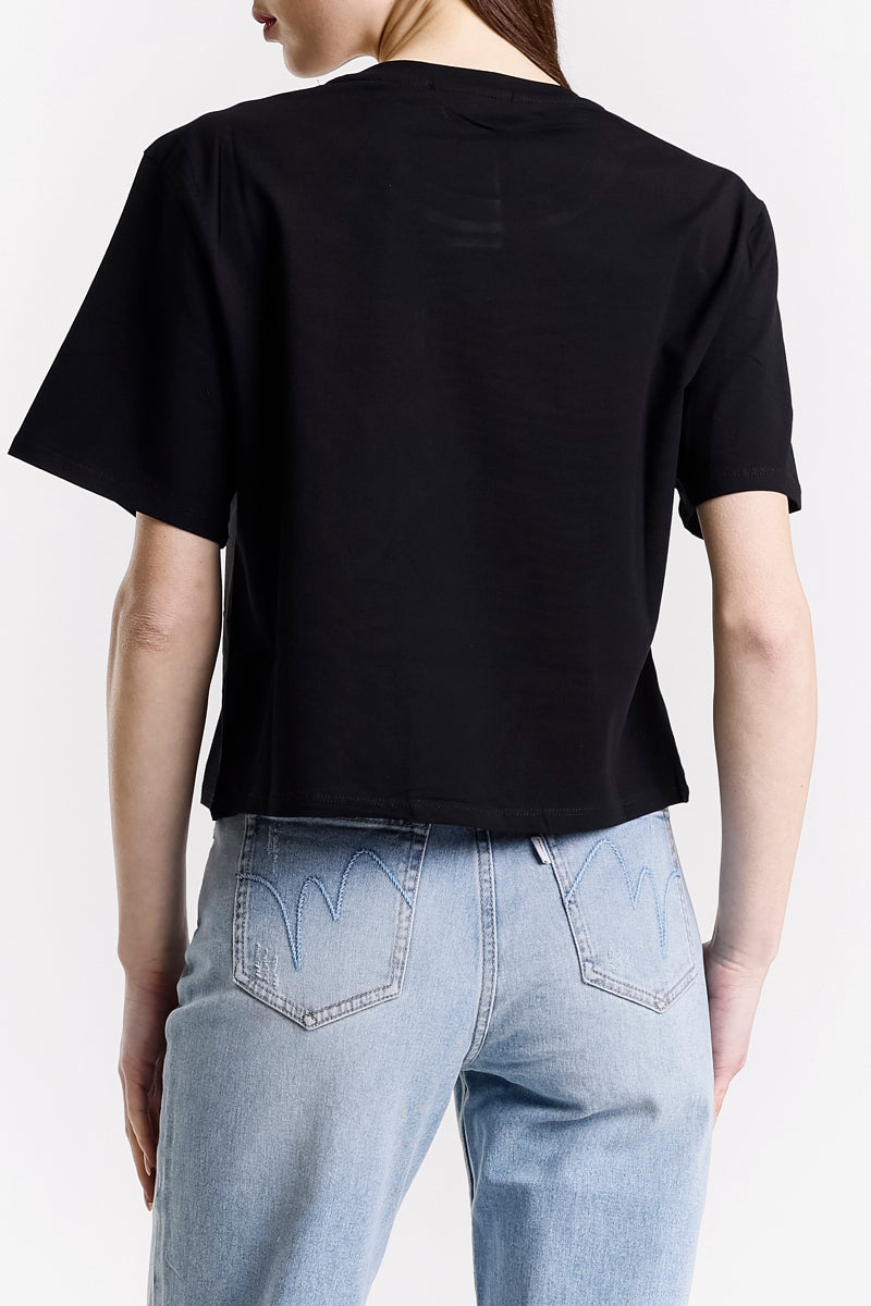 CROP TOP LOGO CUT-OUT