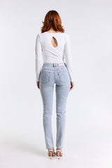 REGULAR WAIST STRAIGHT JEANS