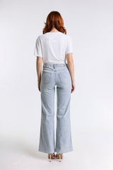 STRAIGHT JEANS