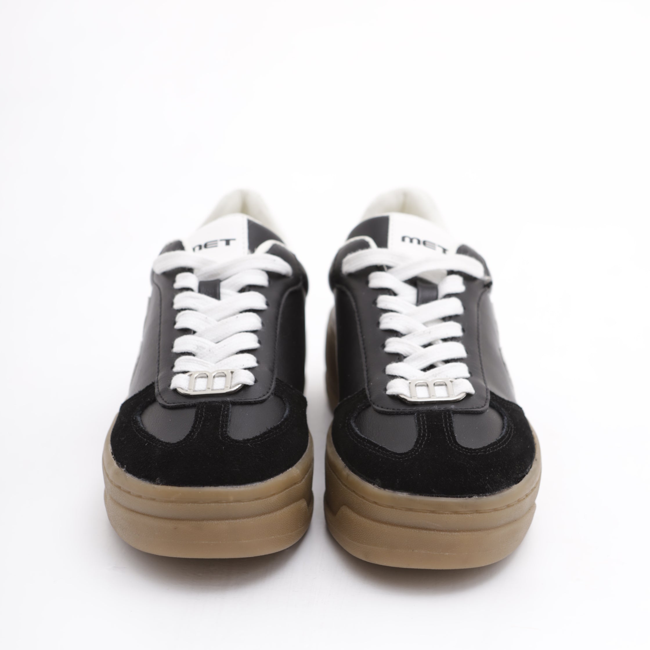 M10 403 SHOES