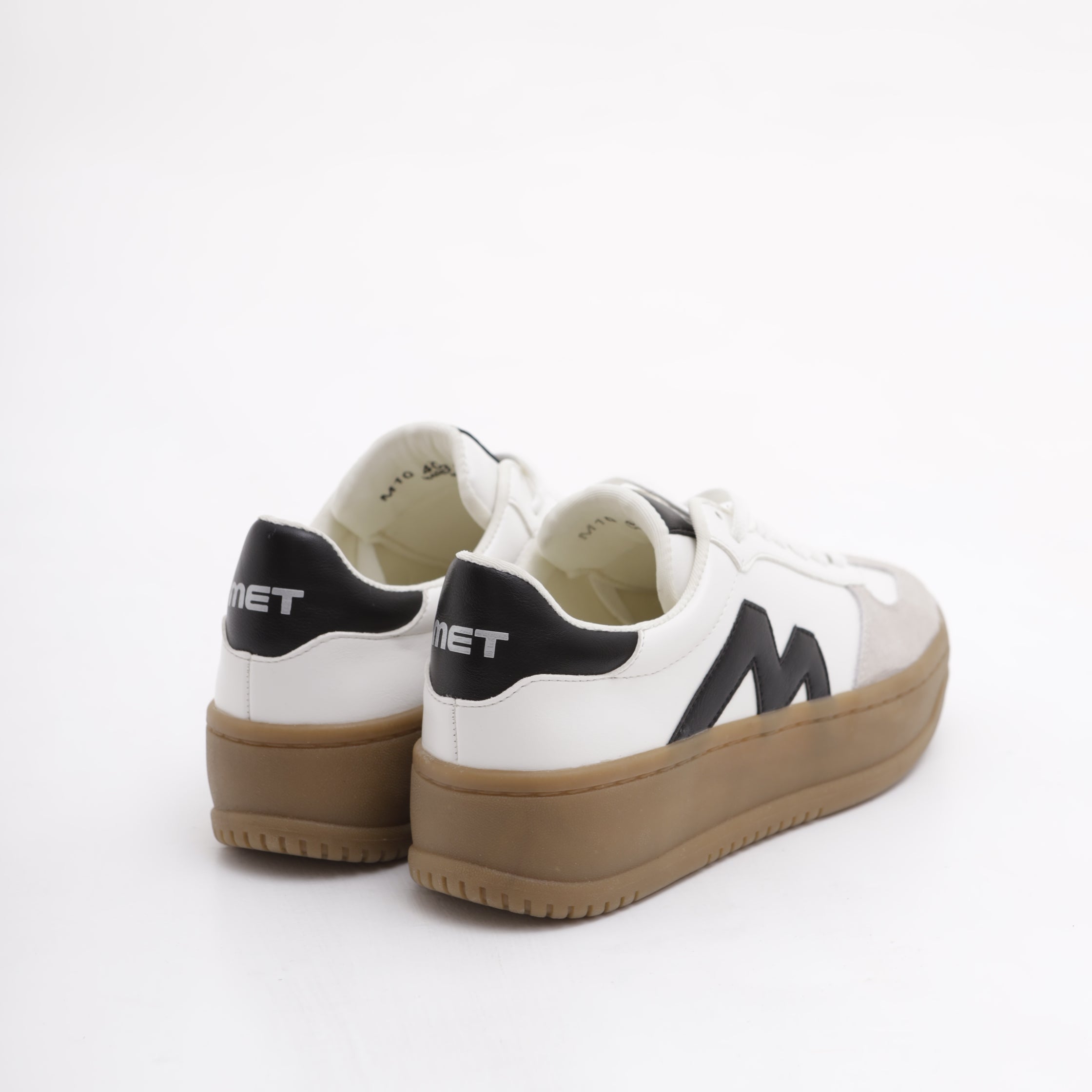 M10 403 SHOES