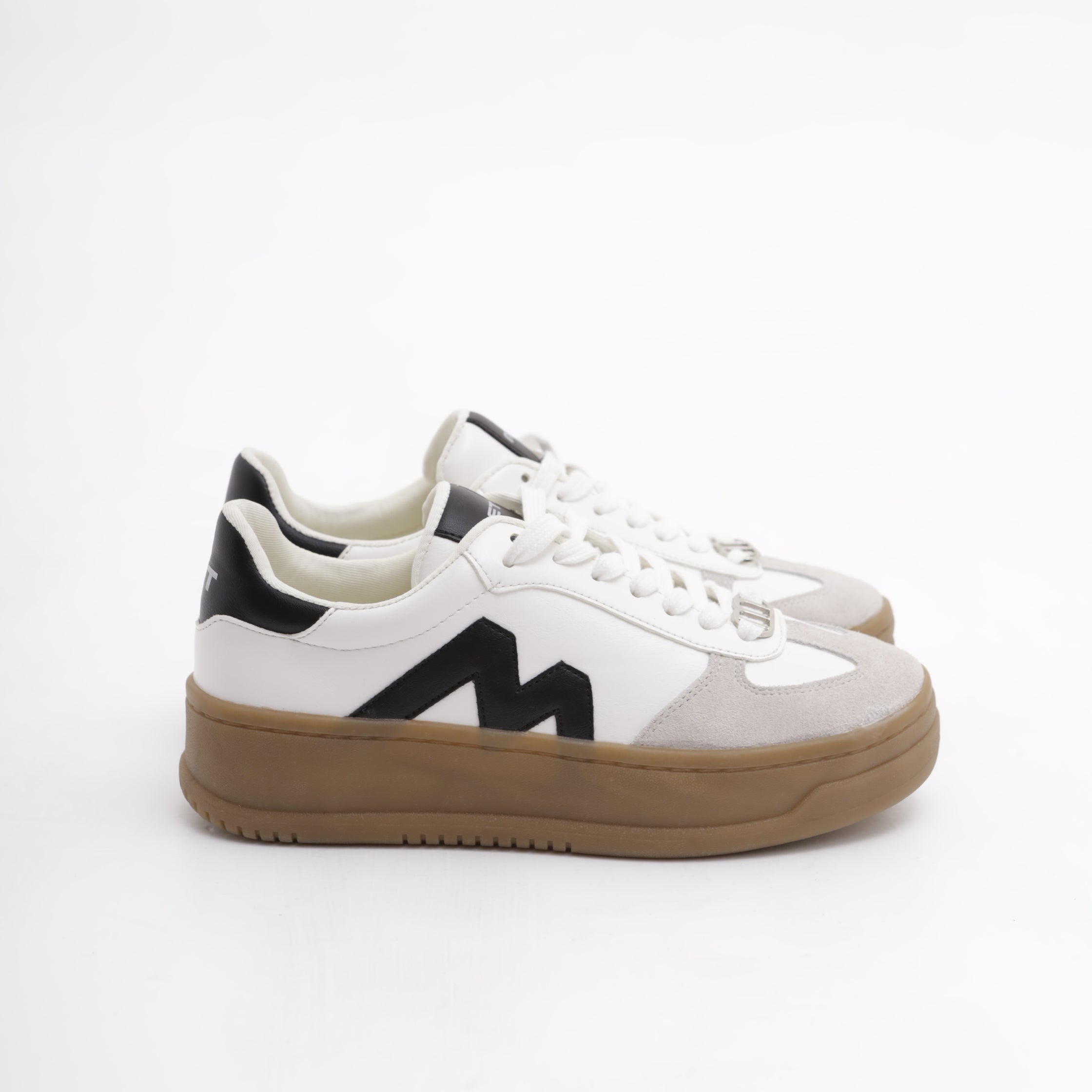 M10 403 SHOES
