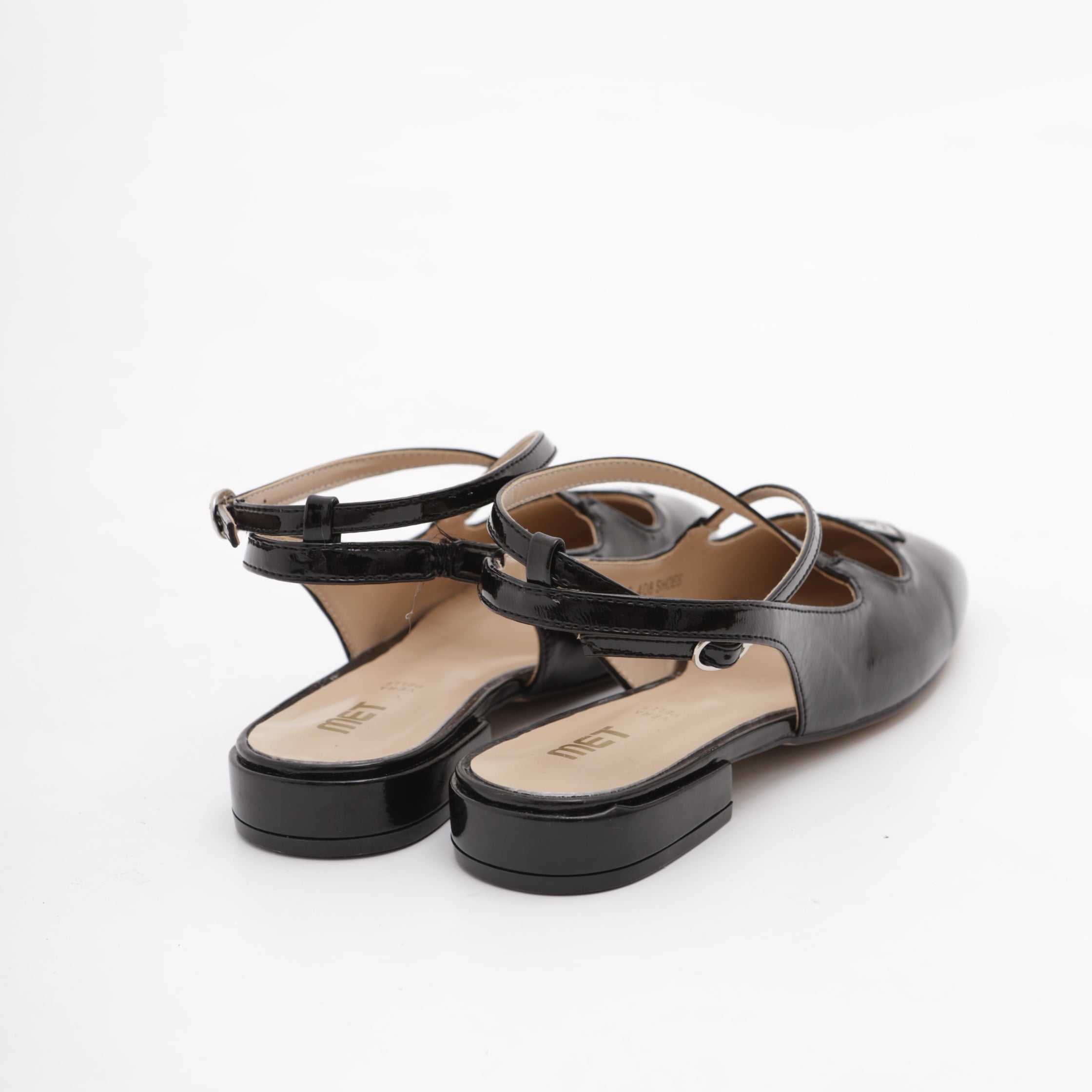 M10 408 SHOES
