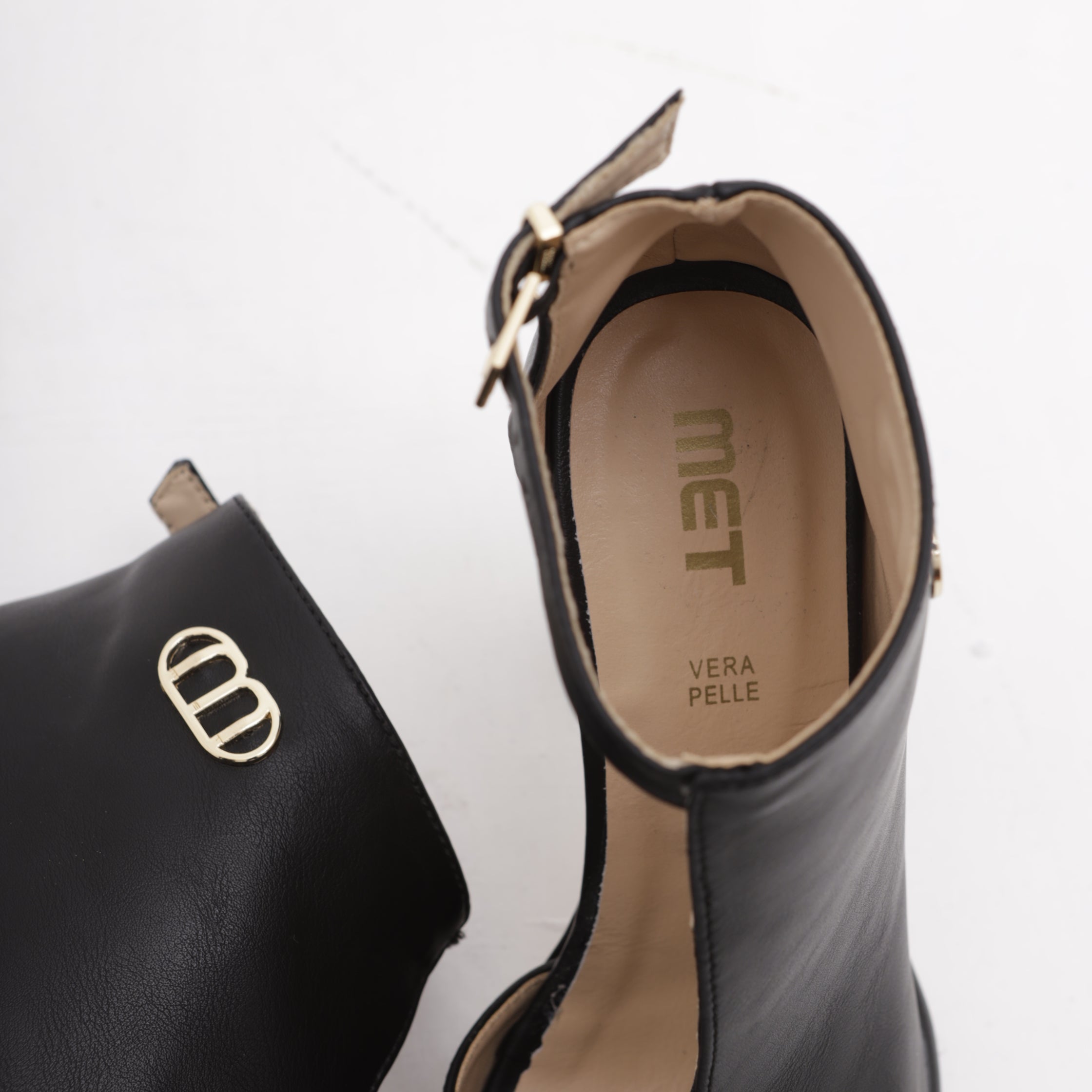 M10 415 SHOES
