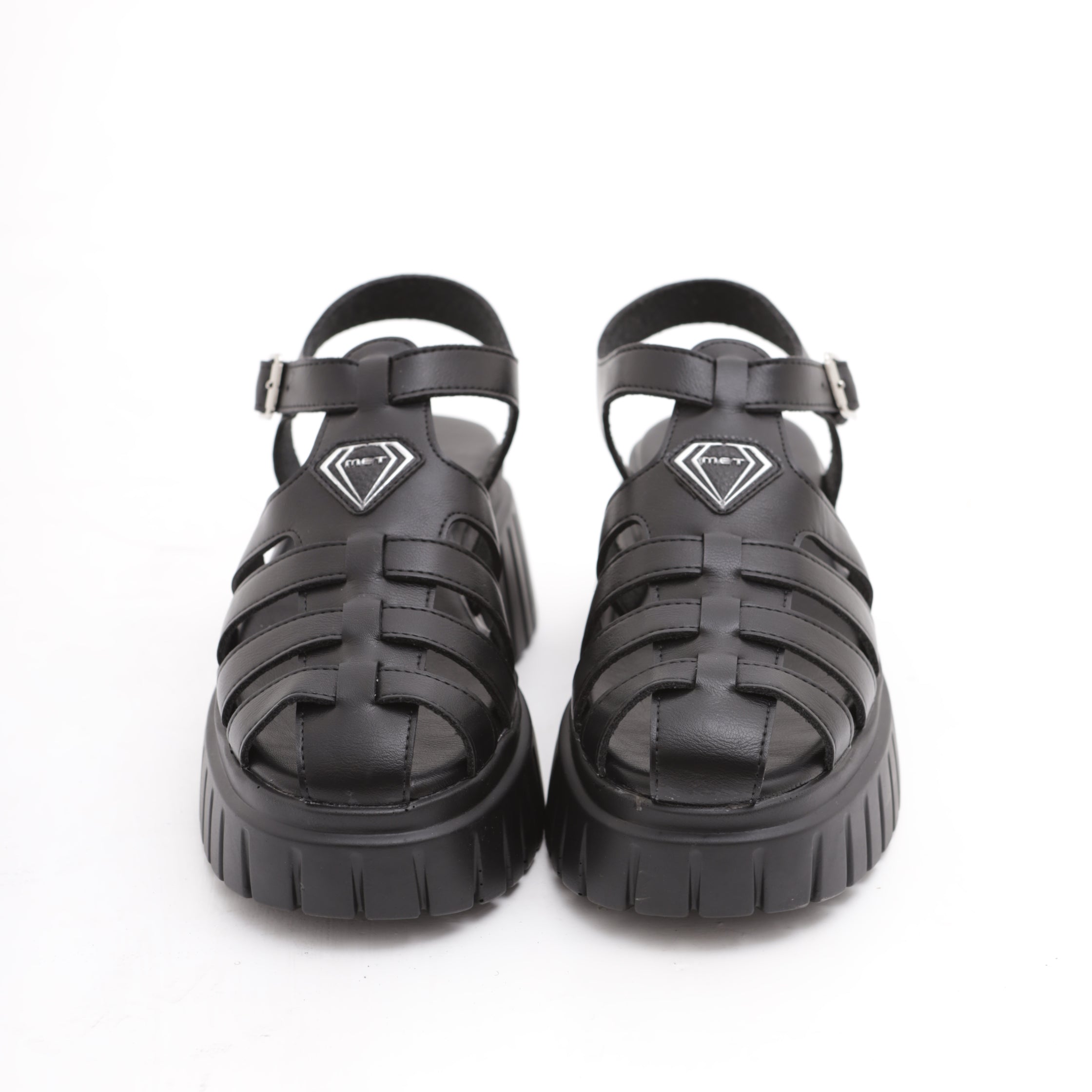 M10 423 SHOES