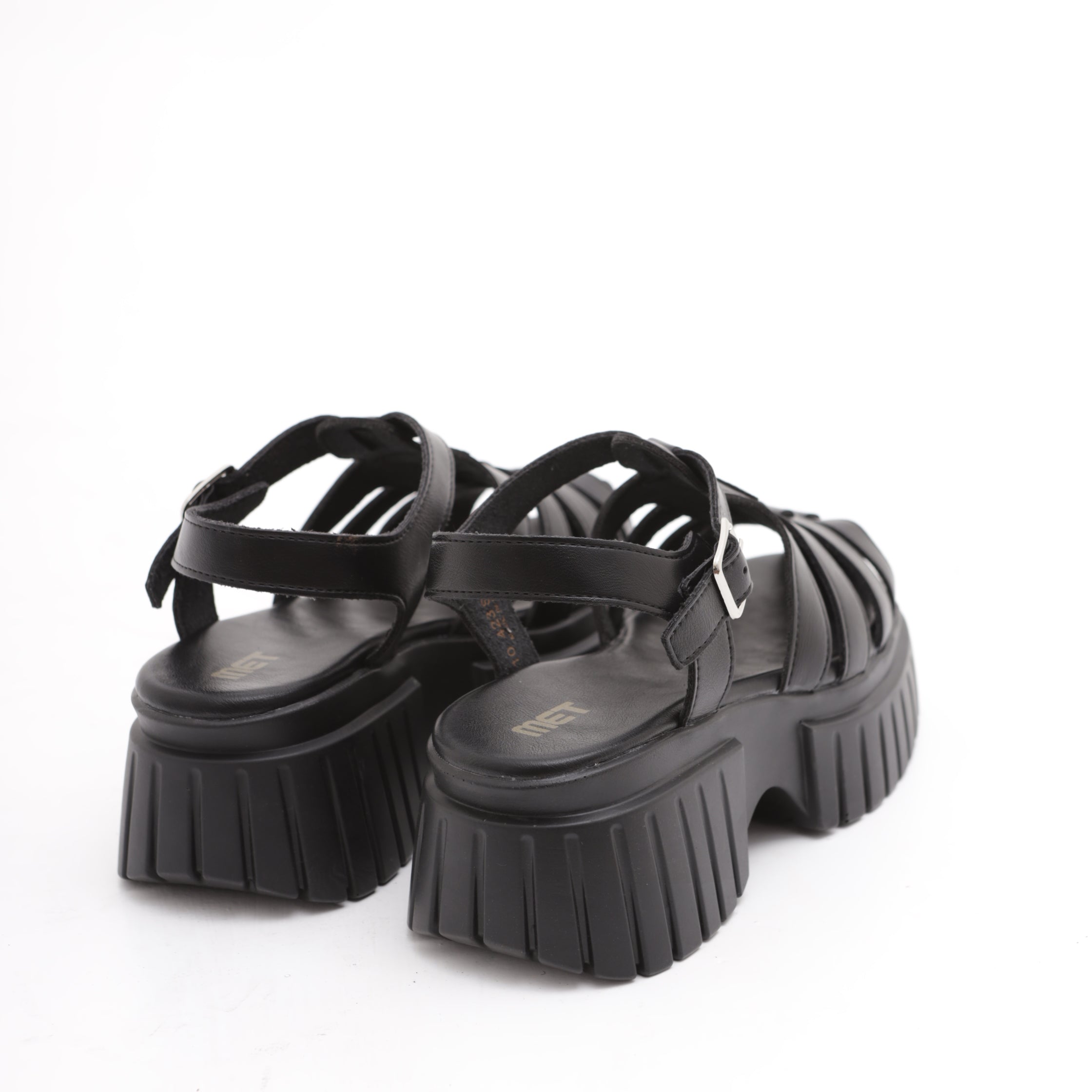 M10 423 SHOES