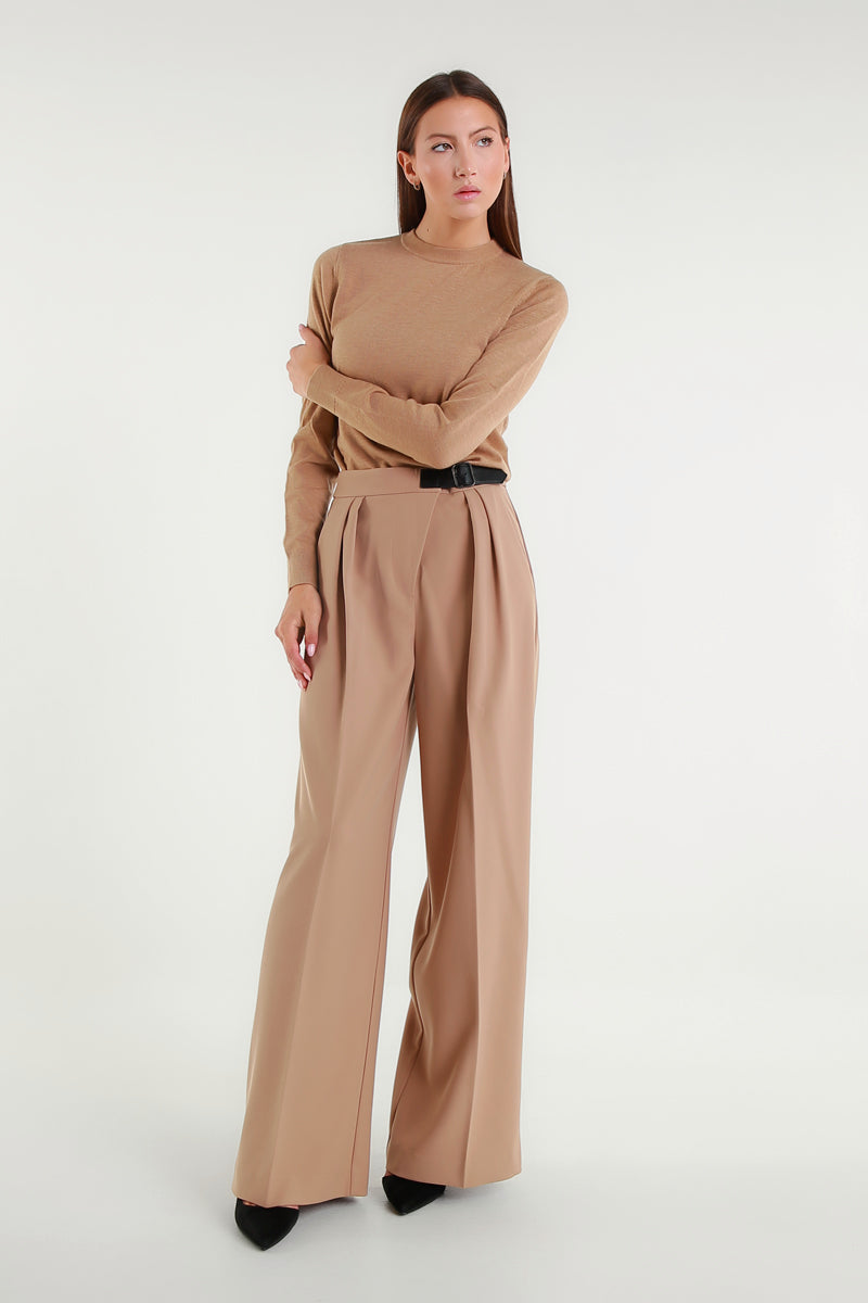 Pantalone a palazzo color cammello con pinces
