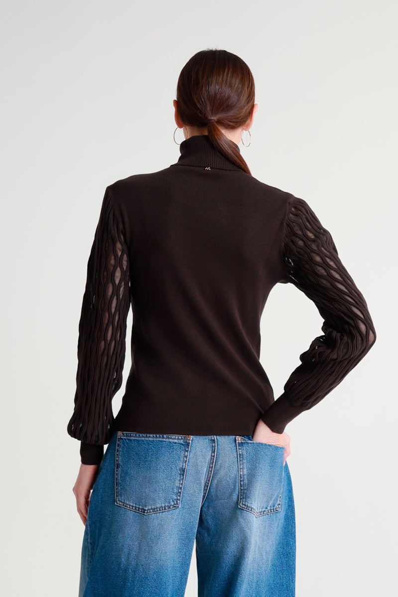 Dolcevita con maniche traforate