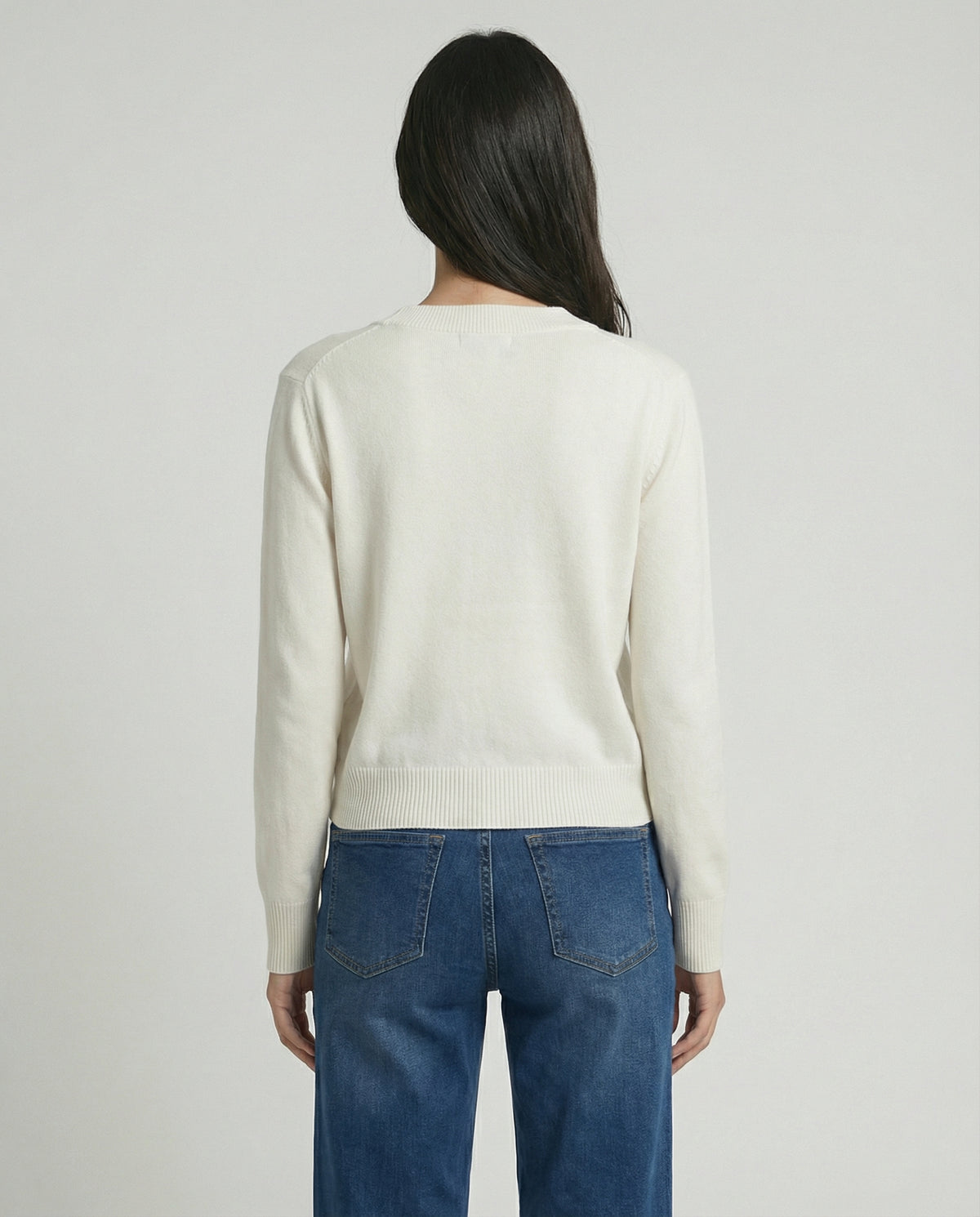 Maglia con scollo a V in misto cashmere