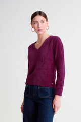 Soft yarn V-neck sweater