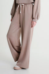 Wide-leg trousers with drawstring waist