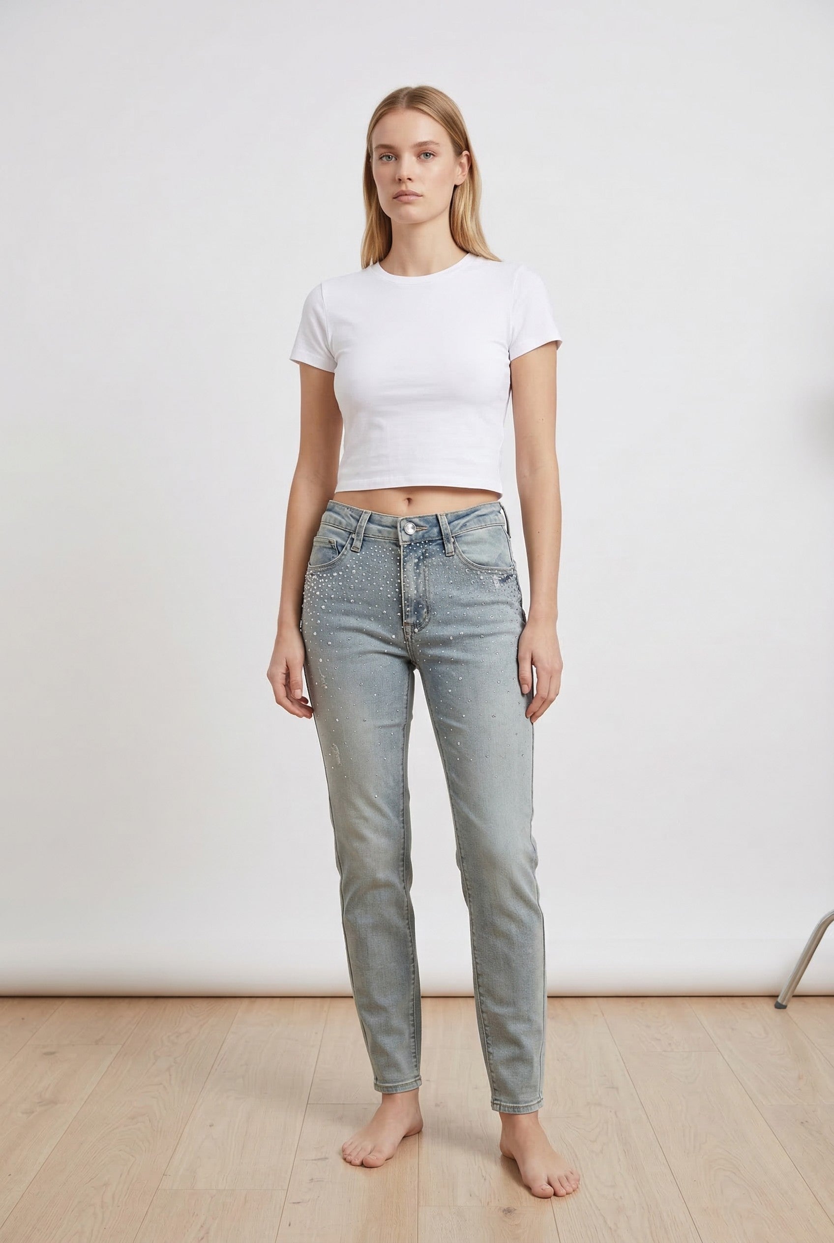 Jeans Donna Skinny Fit Denim Chiaro con Micro Strass – Vita Media, Effetto Second Skin