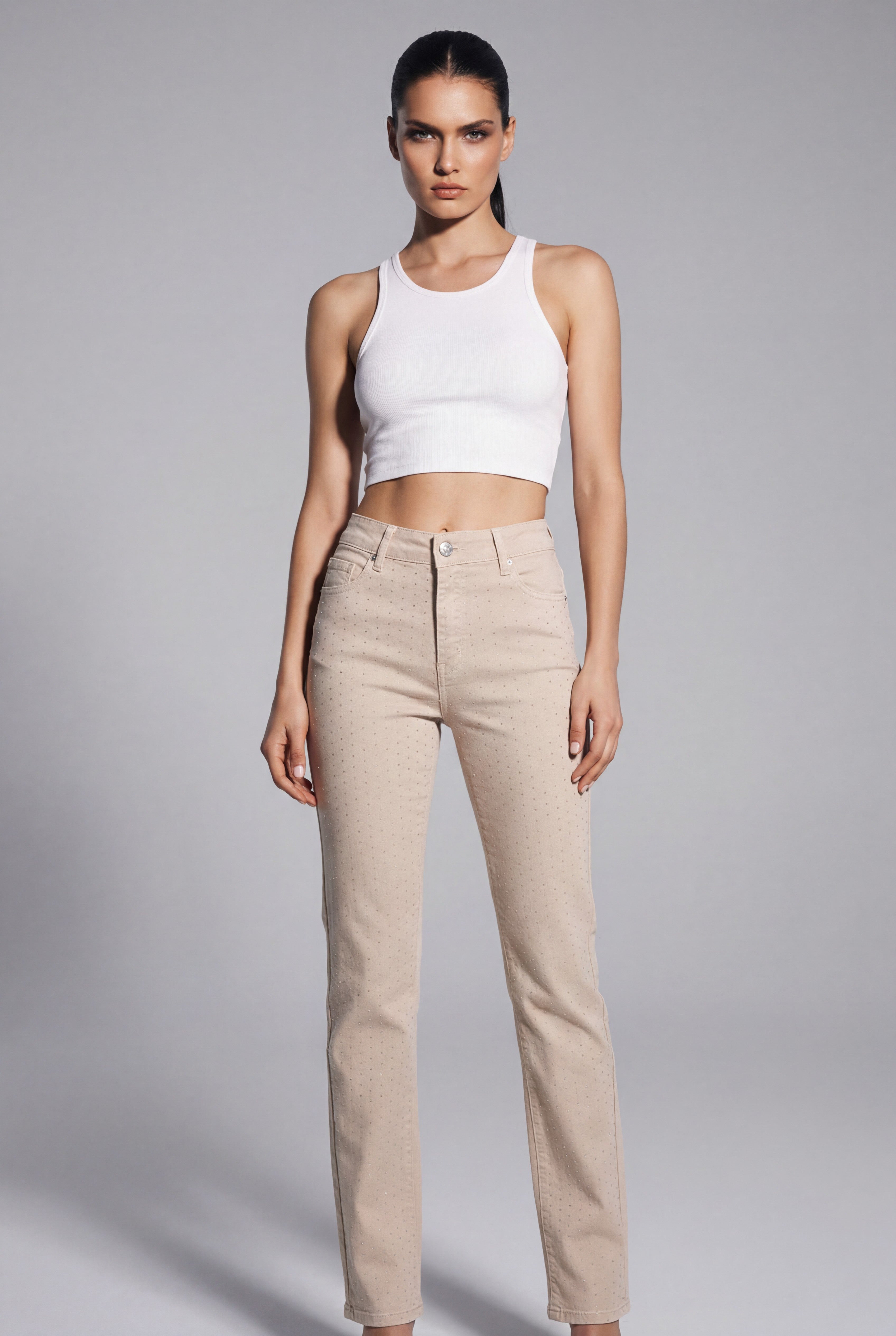 Jeans Donna Straight Fit Beige con Micro Strass – Vita Media, Stile Elegante Moderno