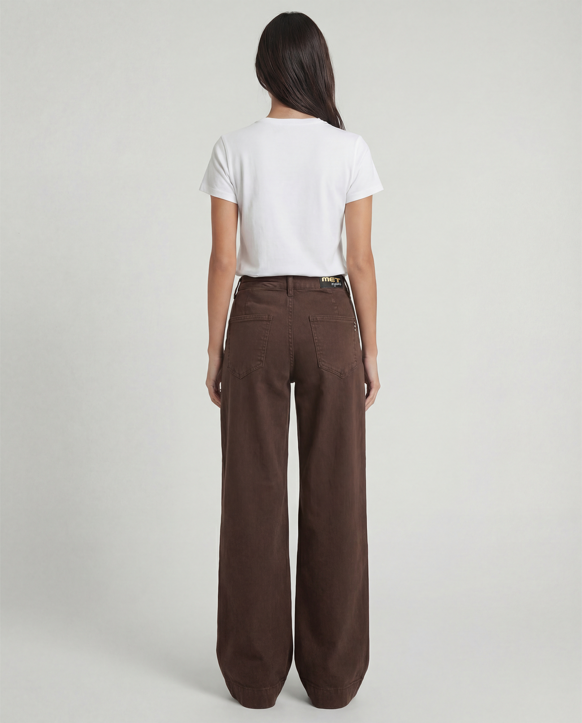 Jeans palazzo con cuciture frontali