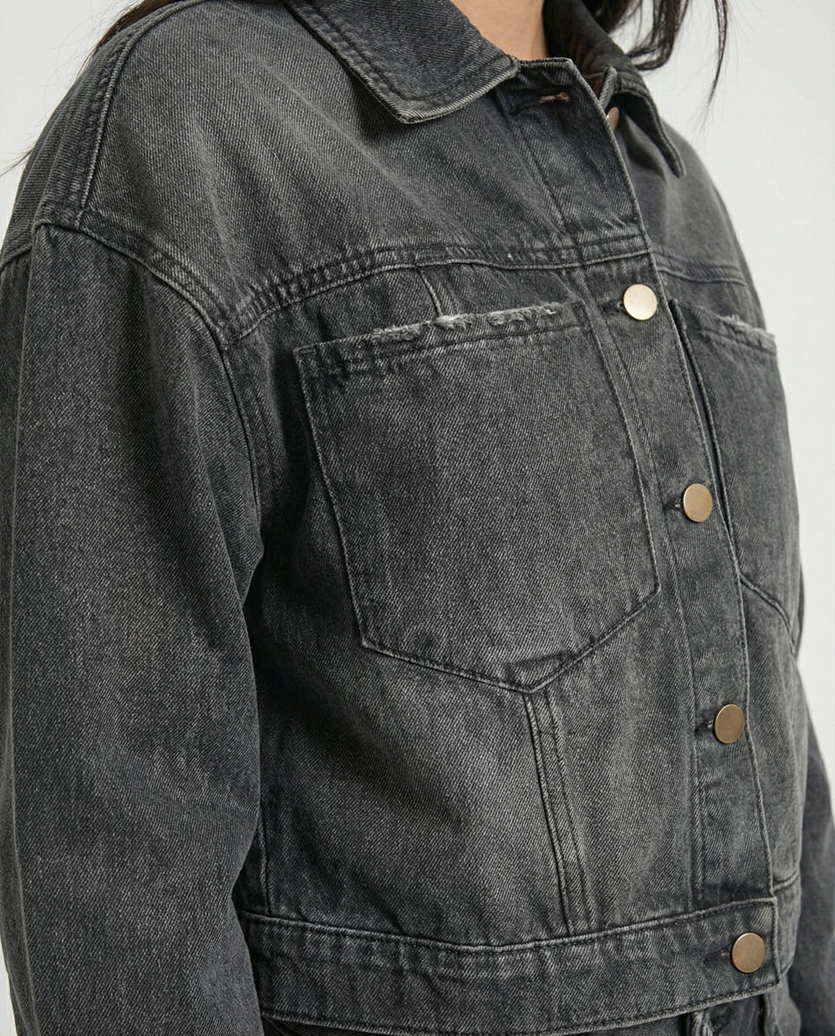 Giacca cropped in denim grigio