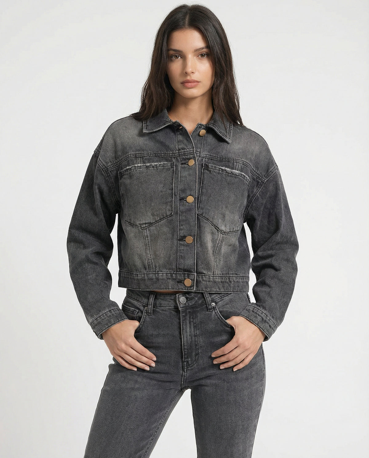 Giacca cropped in denim grigio