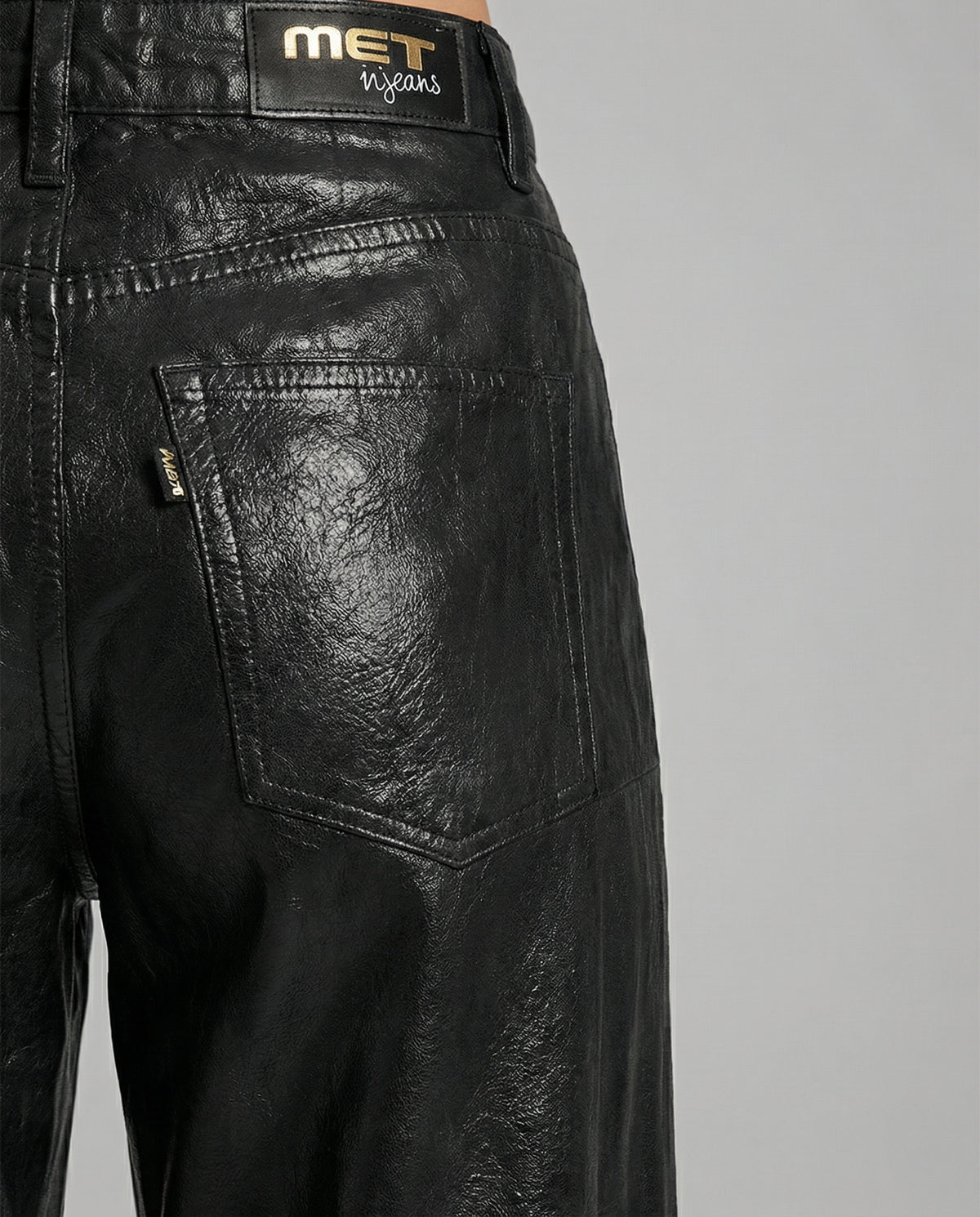 Jeans wide leg effetto laminato