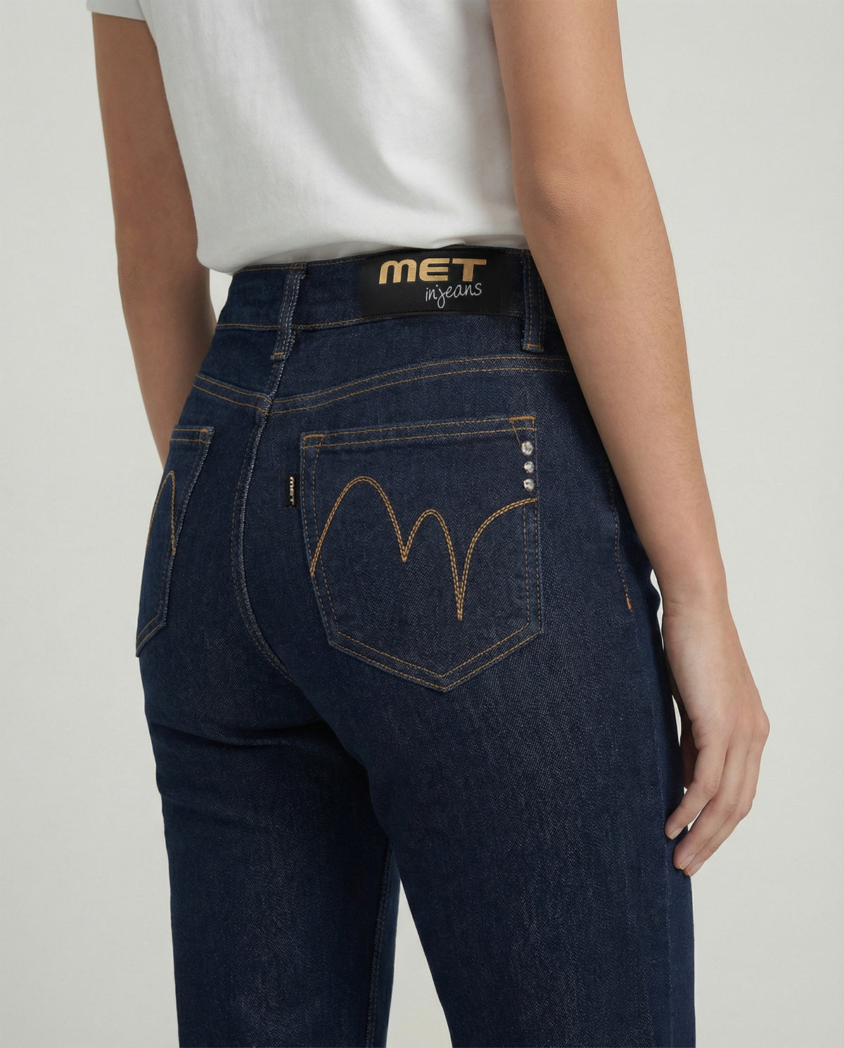 Jeans slim dritti blu scuro