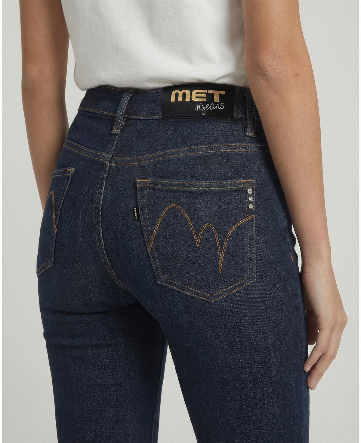 Jeans slim bootcut blu denim scuro