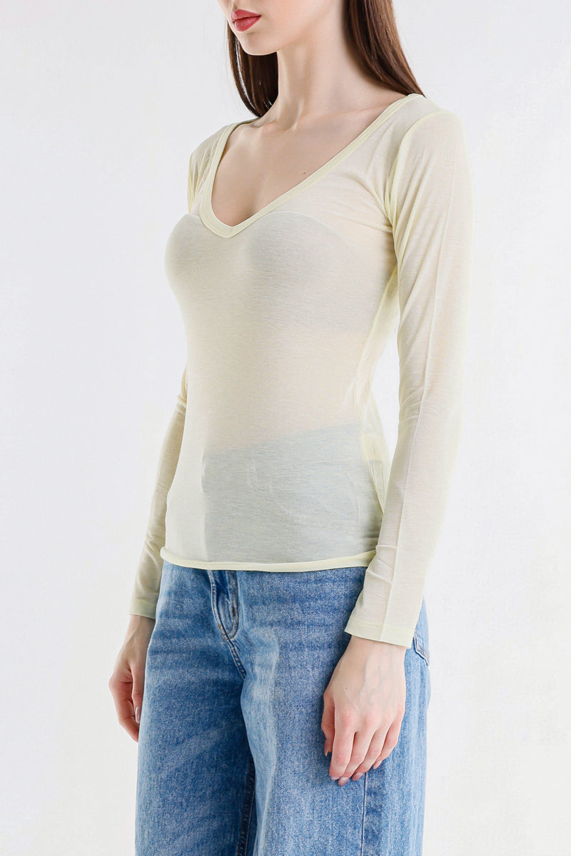 T-SHIRT SCOLLO A V LOGO STRASS