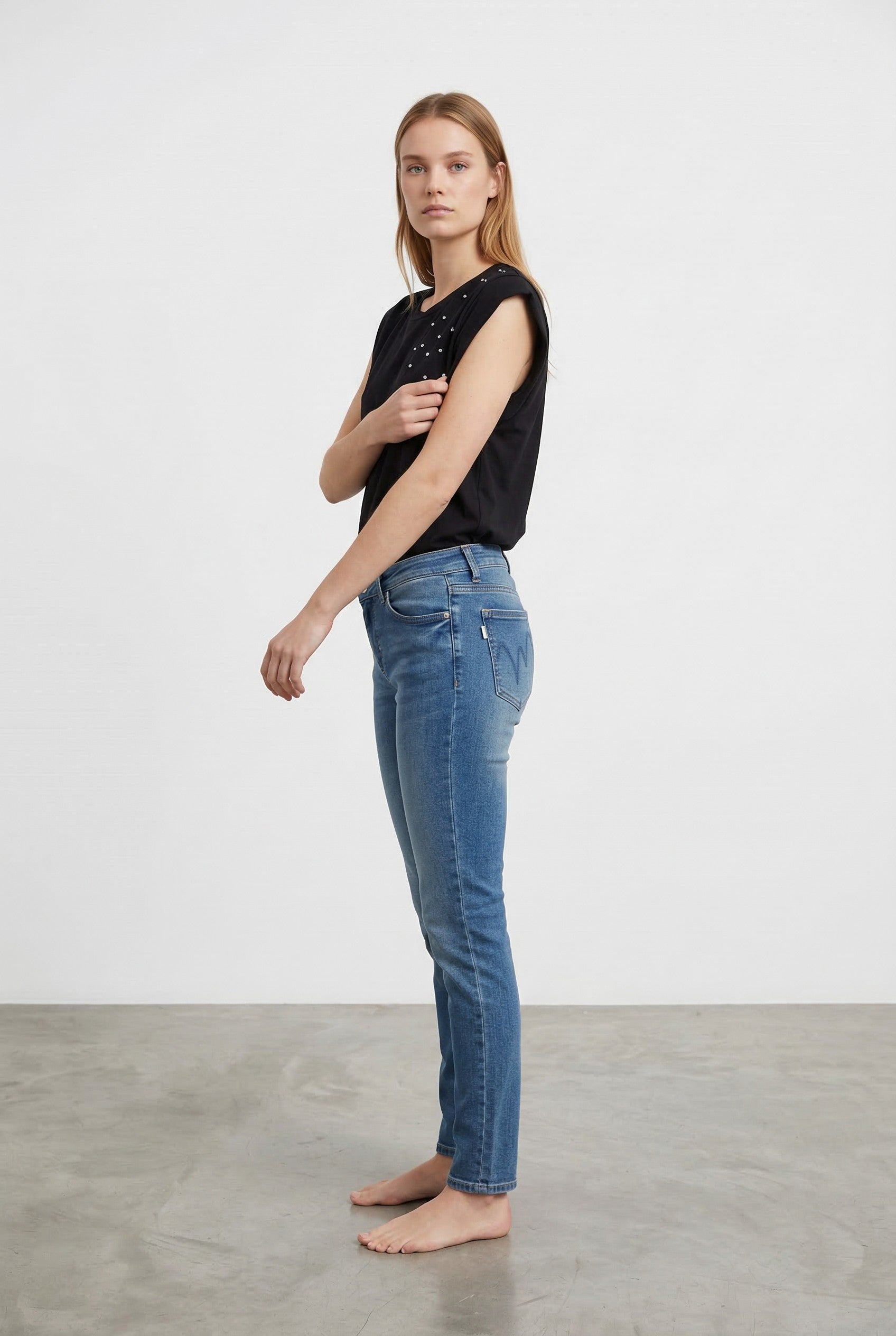 Jeans Donna Slim Fit Denim Chiaro – Vita Media, Effetto Second Skin