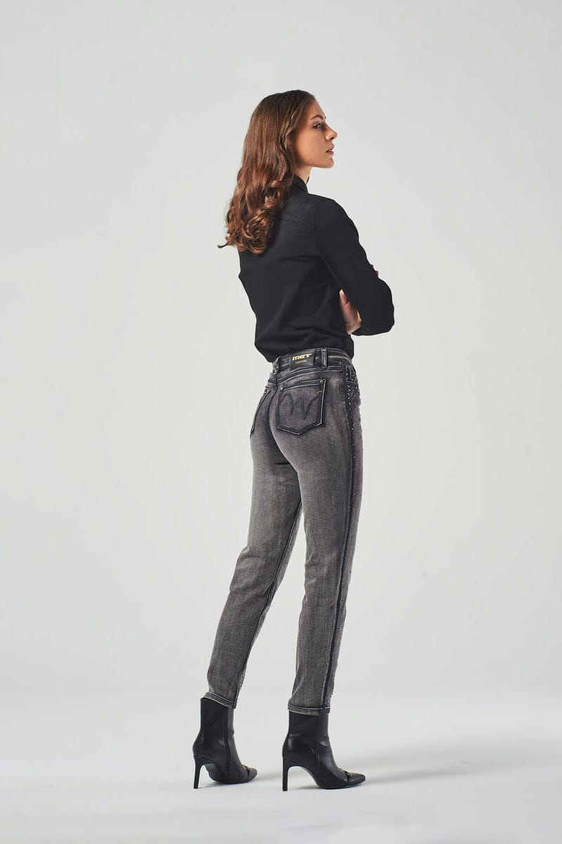Jeans Gamba Dritta a Vita Regolare con Borchie