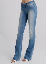 Jeans Donna Flare Fit Denim Chiaro – Vita Media, Gamba Svasata Anni ‘70
