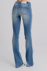 Jeans Donna Flare Fit Denim Chiaro – Vita Media, Gamba Svasata Anni ‘70