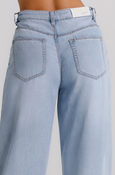 Jeans wide leg in denim chiaro