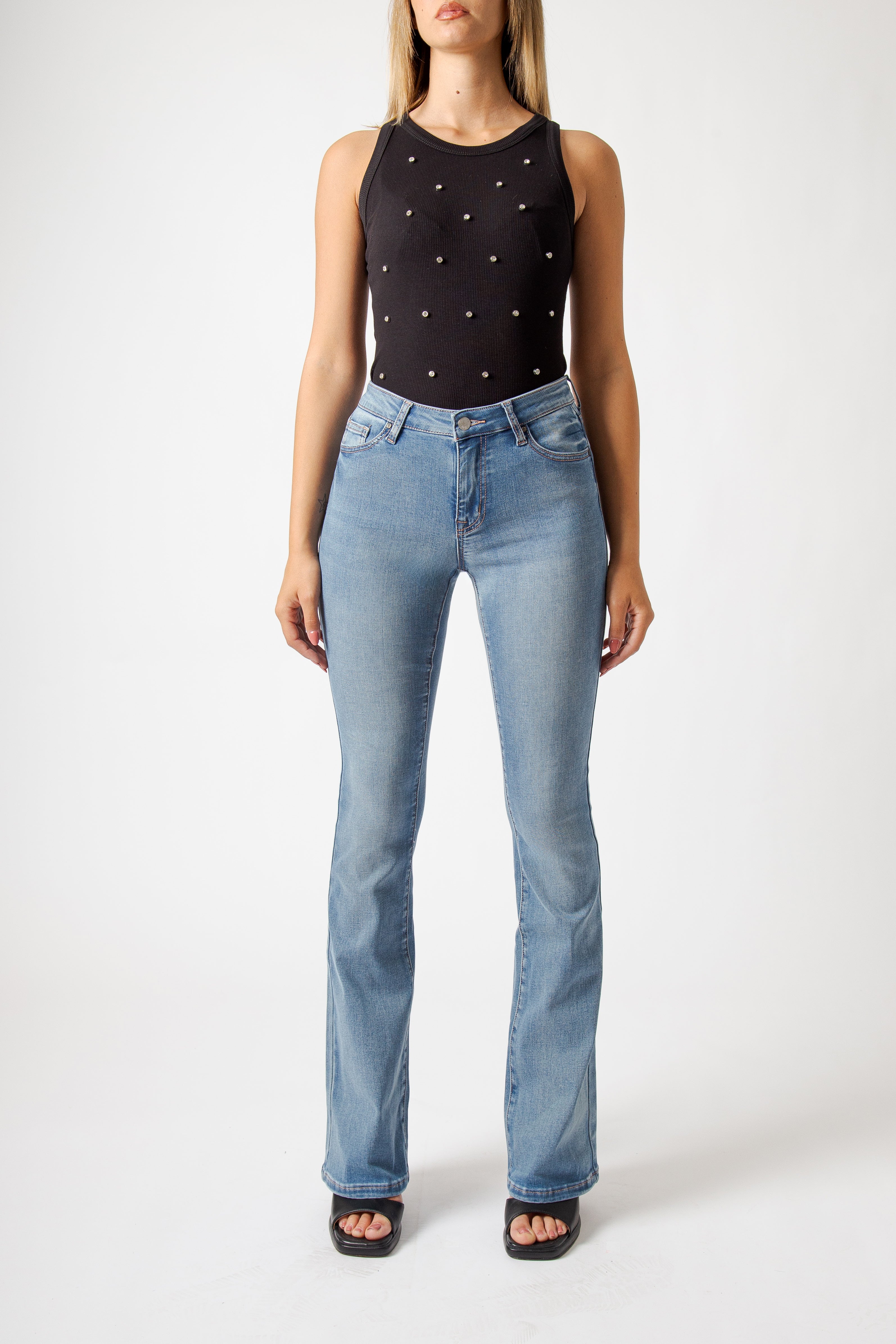 Jeans Donna Bootcut – Denim Chiaro Lavaggio Naturale