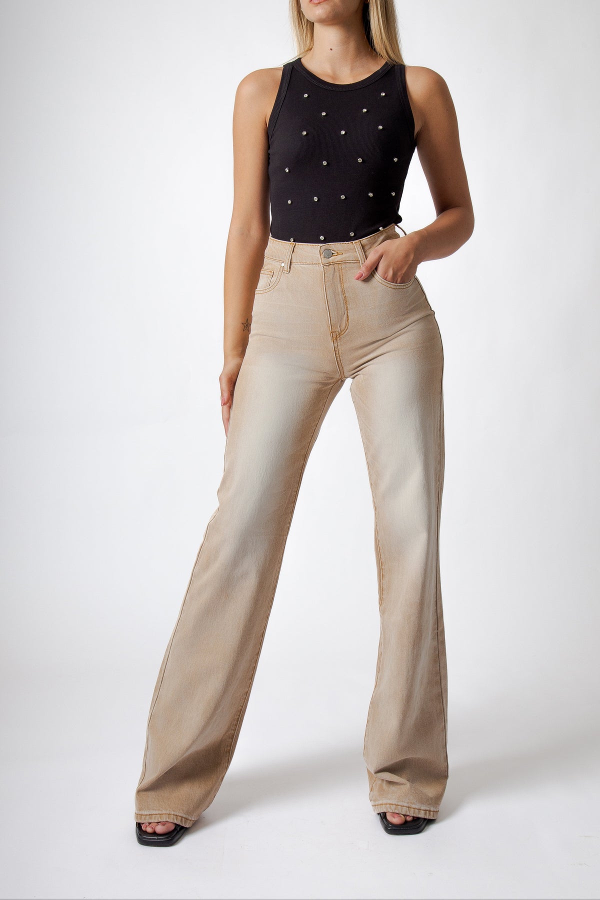 Jeans Donna Straight Fit Beige – Denim Soft Touch a Vita Media, Taglio Moderno