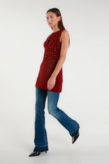 Sleeveless top with tear drop neckline