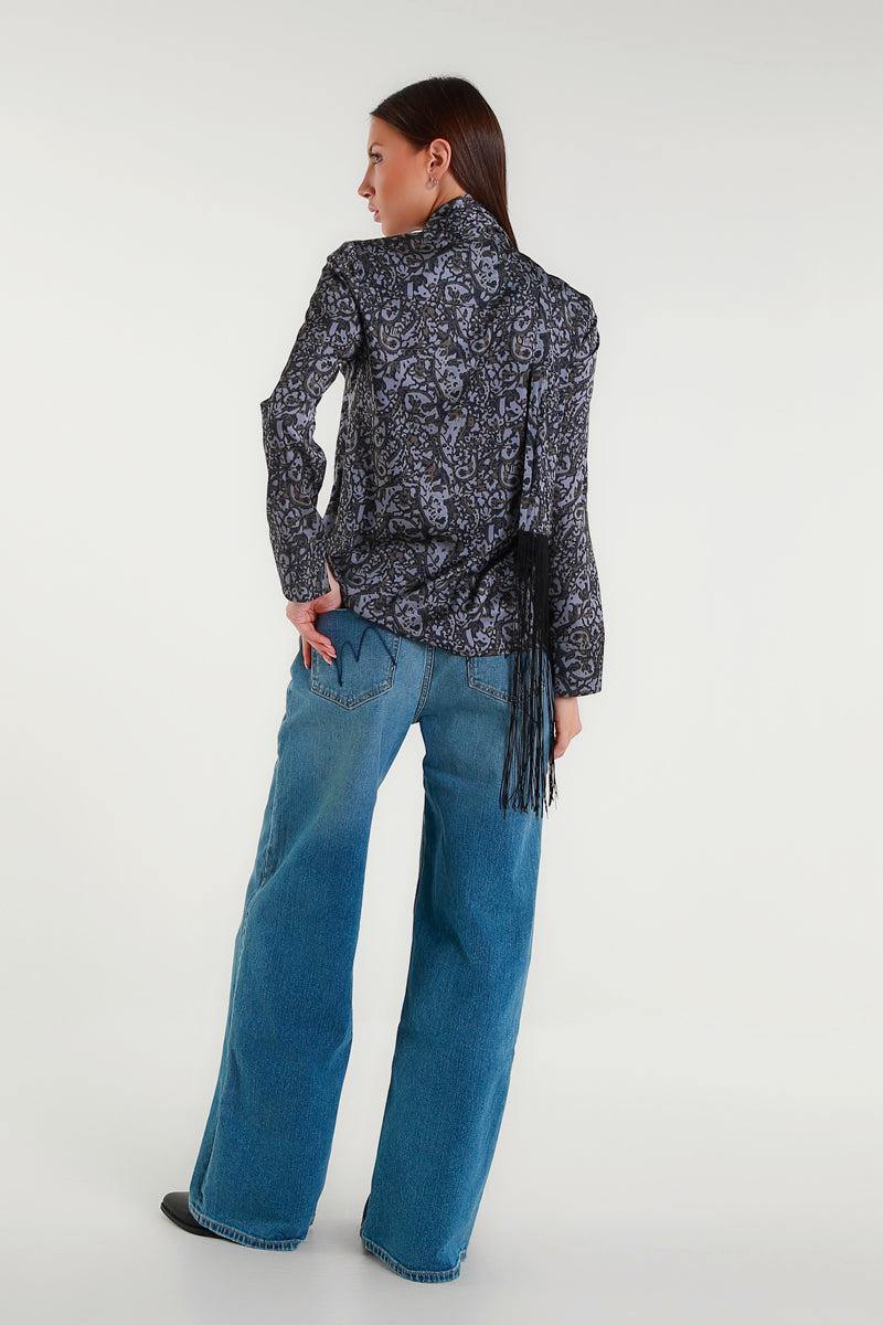 Camicia fantasia paisley con frange e dettaglio sciarpa