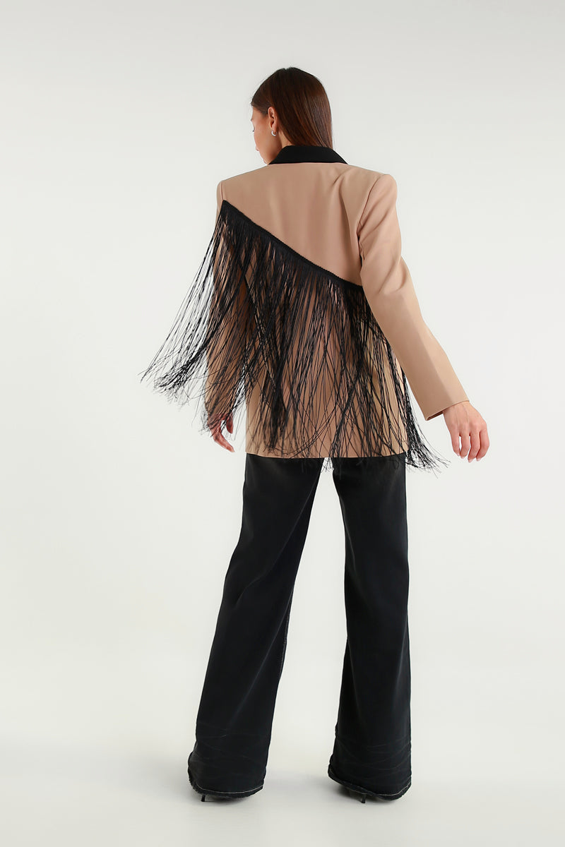 Jeans a zampa nero con cuciture a contrasto