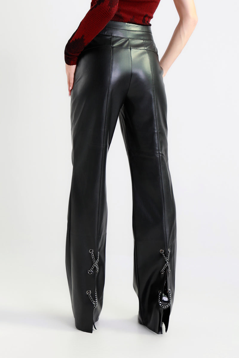 Pantaloni Neri A Gamba Larga In Ecopelle
