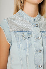Gilet Donna Denim Light Wash con Dettagli Strass – Fit Aderente, Stile Glam Rock