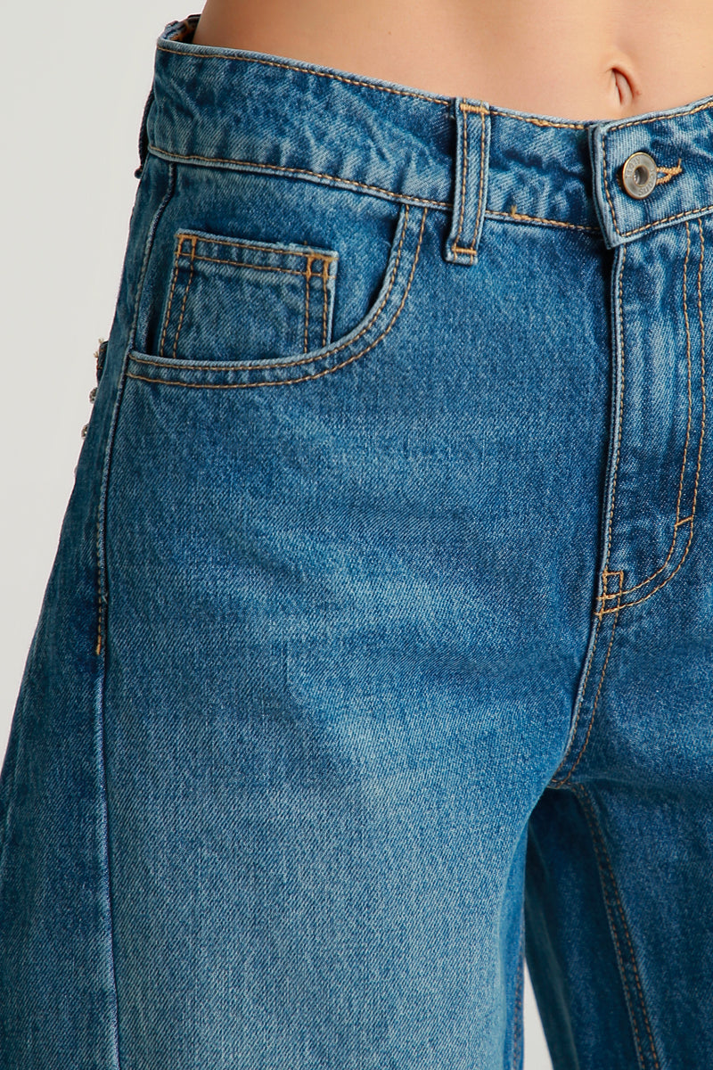 Jeans wide leg con cuciture frontali