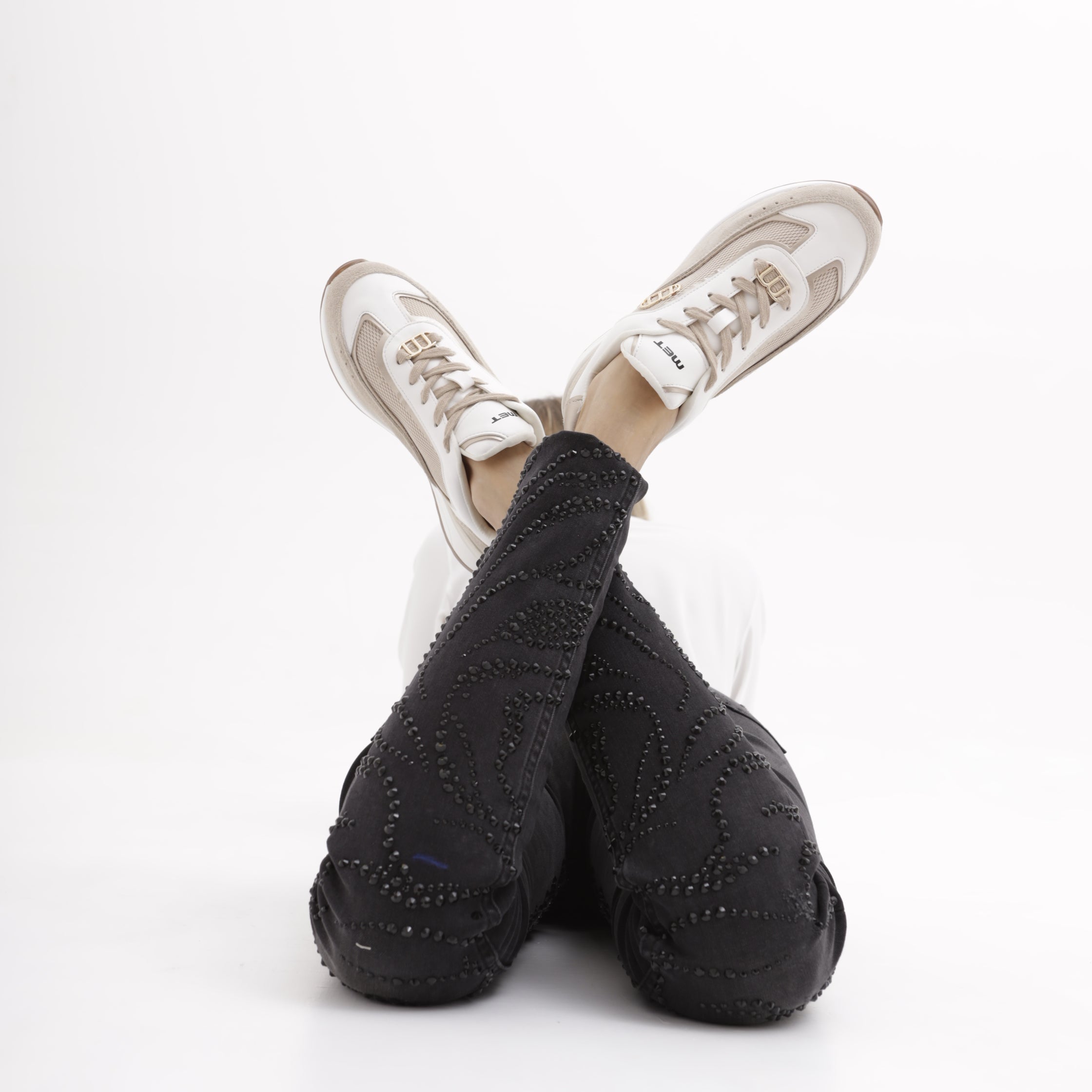 M10 404 SHOES