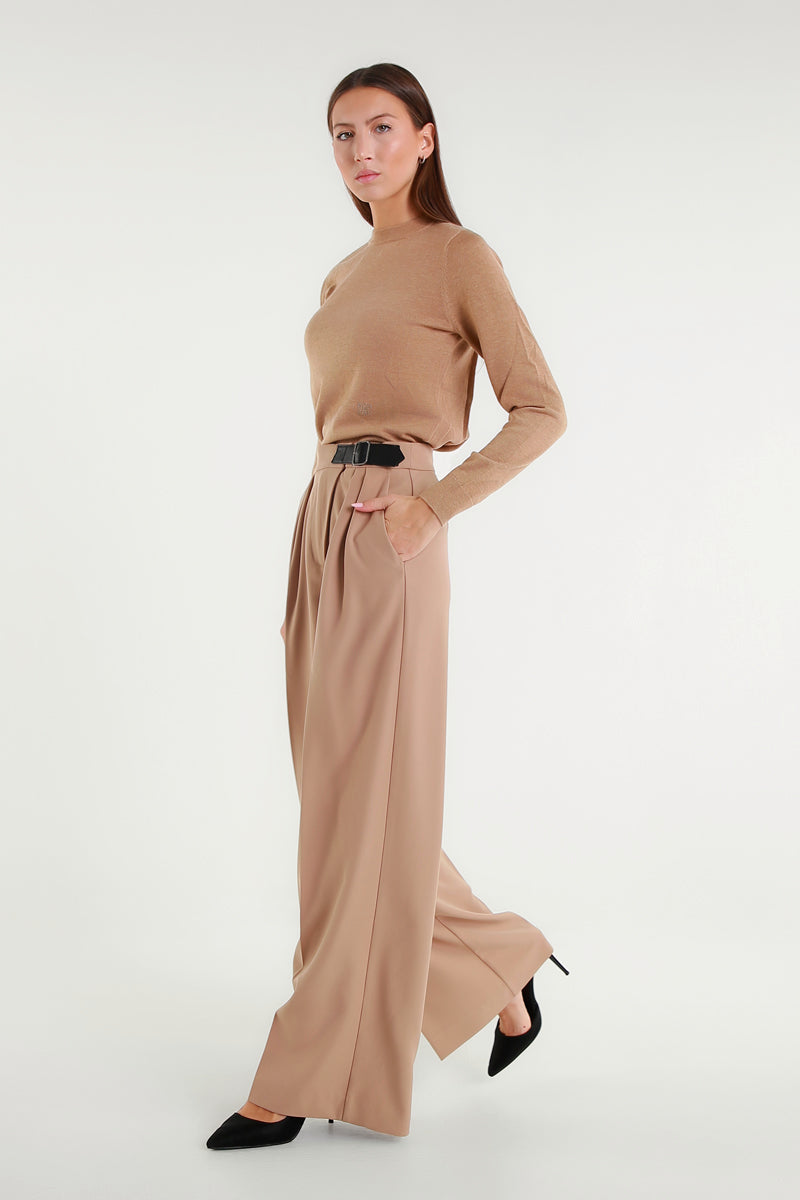 Pantalone a palazzo color cammello con pinces