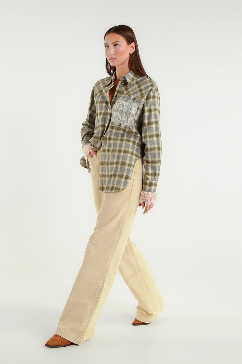 Camicia Verde A Quadri Con Taschino In Contrasto