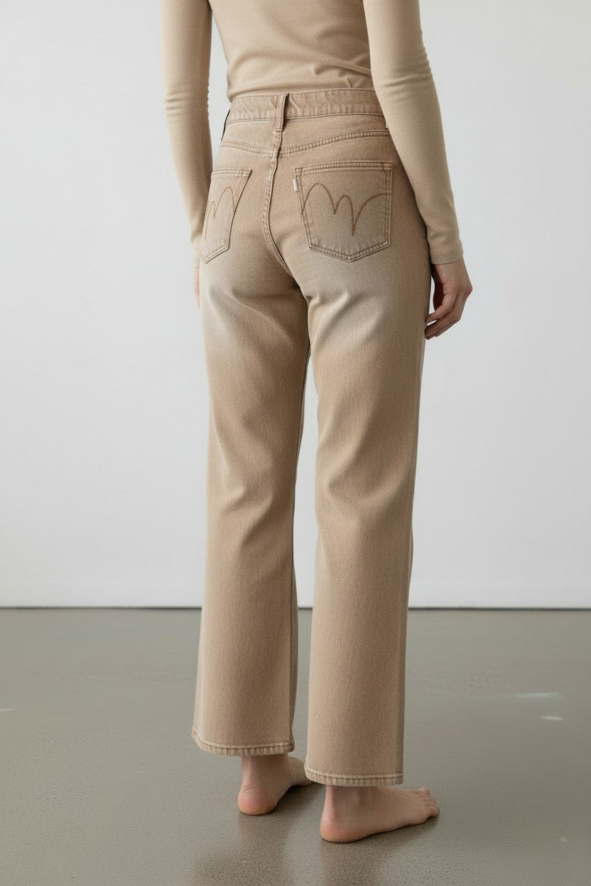 Jeans Donna Straight Fit Beige – Denim Soft Touch a Vita Media, Taglio Moderno