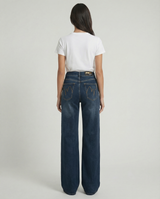 Jeans flare basic lavaggio medio