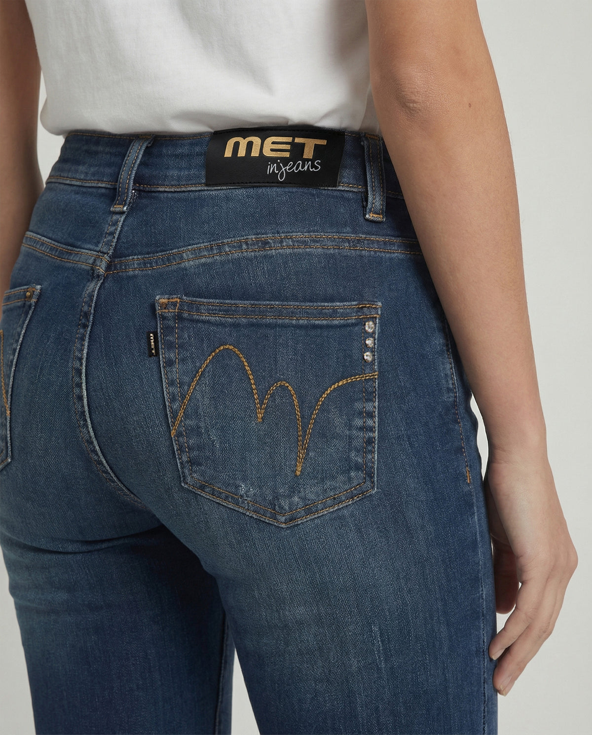 Jeans skinny a vita bassa