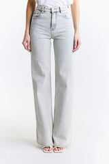LIGHT WASH HIGH WAIST WIDE LEG JEANS